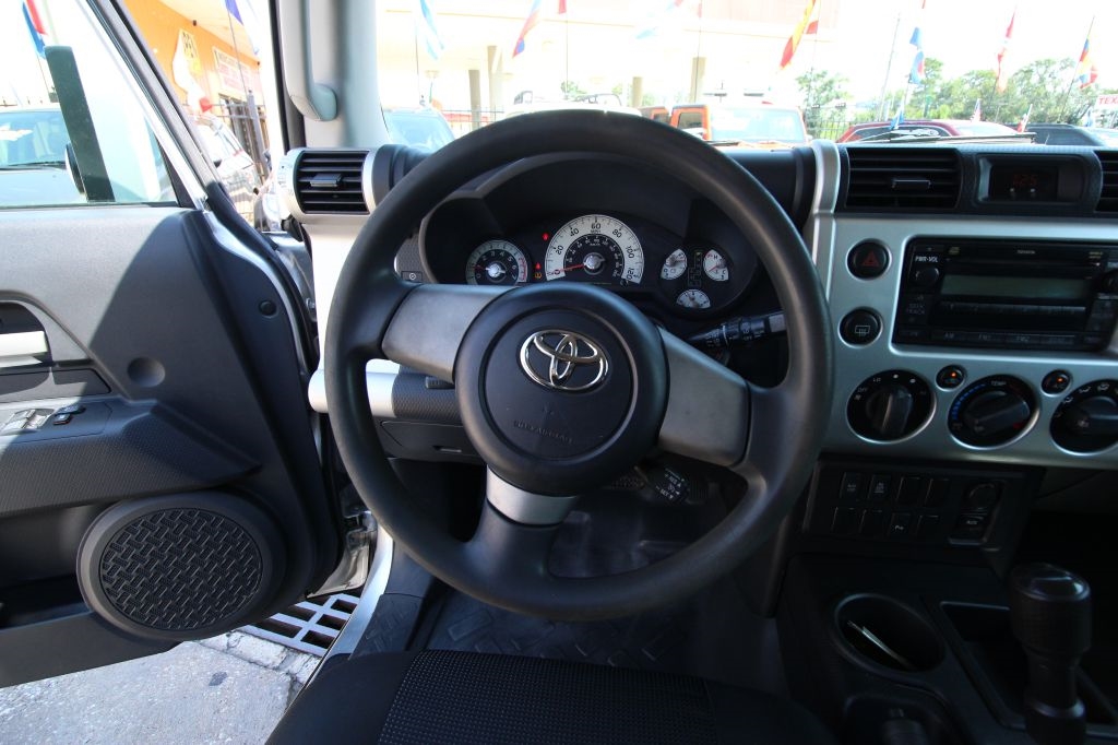 Toyota FJ Cruiser 2WD 2008 Toyota FJ Cruiser 2WD 2008