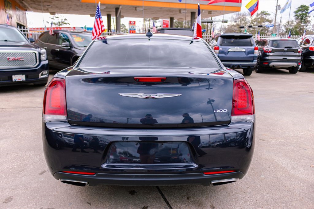 Chrysler 300 Touring 2018 Chrysler 300 Touring 2018