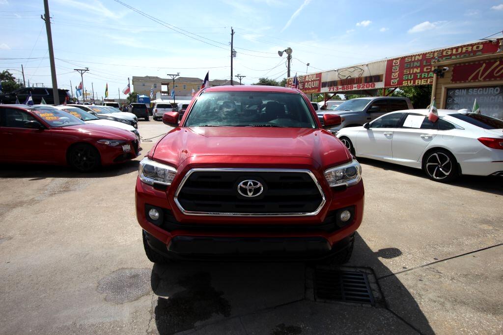 Toyota Tacoma SR5 Double Cab Long Bed V6 6AT 2WD 2017 Toyota Tacoma SR5 Double Cab Long Bed V6 6AT 2WD 2017