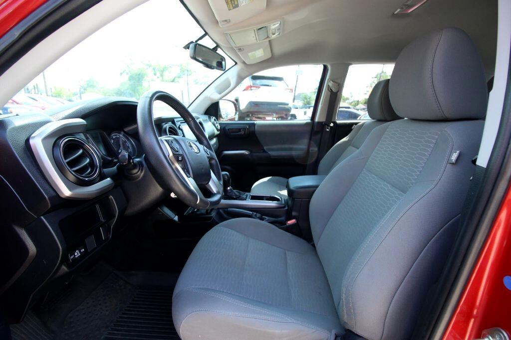 Toyota Tacoma SR5 Double Cab Long Bed V6 6AT 2WD 2017 Toyota Tacoma SR5 Double Cab Long Bed V6 6AT 2WD 2017