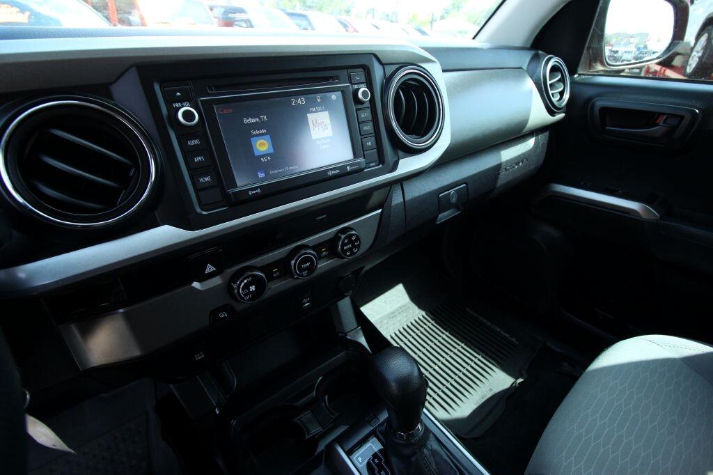 Toyota Tacoma SR5 Double Cab Long Bed V6 6AT 2WD 2017 Toyota Tacoma SR5 Double Cab Long Bed V6 6AT 2WD 2017