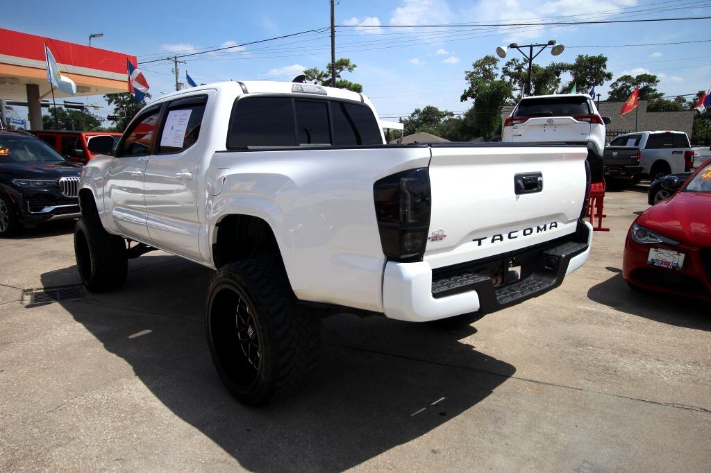 Toyota Tacoma SR5 Double Cab I4 2WD 2022 Toyota Tacoma SR5 Double Cab I4 2WD 2022