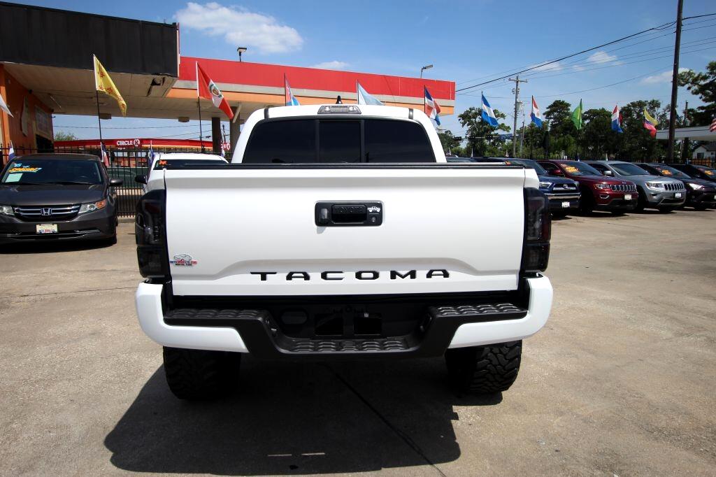 Toyota Tacoma SR5 Double Cab I4 2WD 2022 Toyota Tacoma SR5 Double Cab I4 2WD 2022