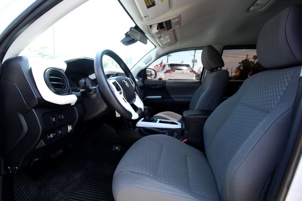 Toyota Tacoma SR5 Double Cab I4 2WD 2022 Toyota Tacoma SR5 Double Cab I4 2WD 2022