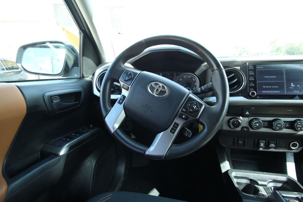 Toyota Tacoma SR5 Double Cab Long Bed V6 6AT 4WD 2020 Toyota Tacoma SR5 Double Cab Long Bed V6 6AT 4WD 2020