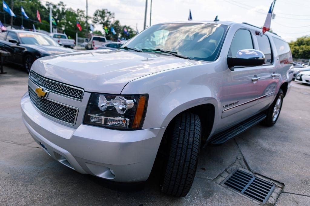 Chevrolet Suburban LTZ 1500 4WD 2014