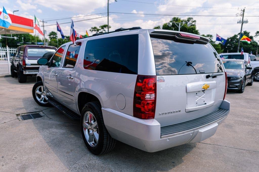 Chevrolet Suburban LTZ 1500 4WD 2014