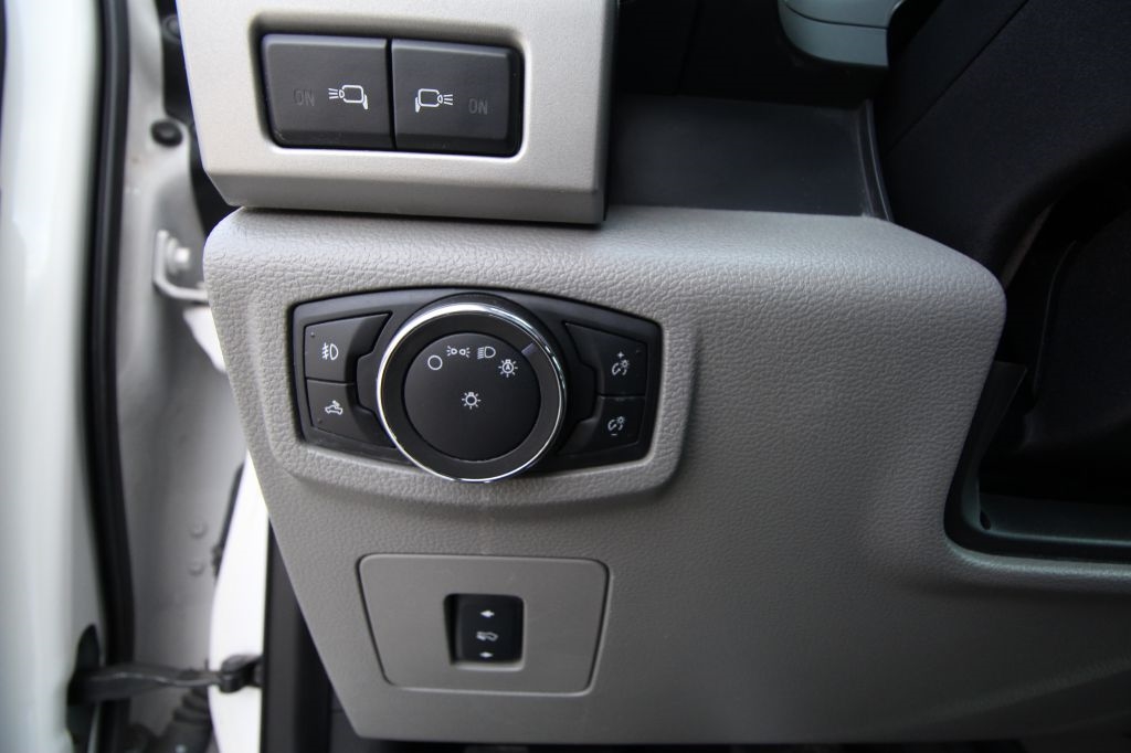 Ford F-150 XL SuperCrew 6.5-ft. Bed 4WD 2017