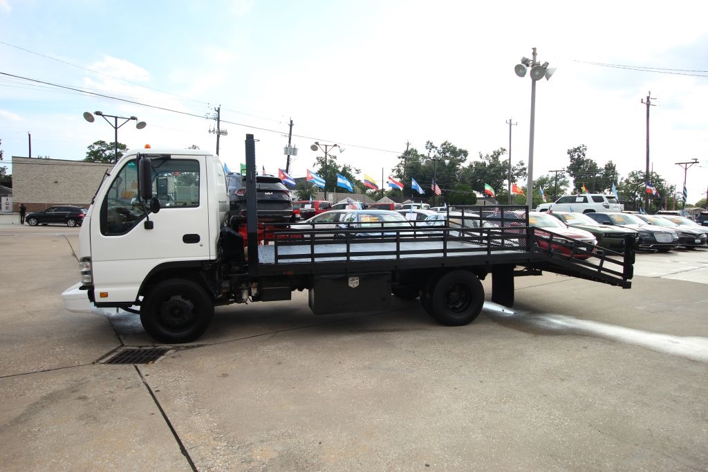 Isuzu NPR  2006 Isuzu NPR  2006