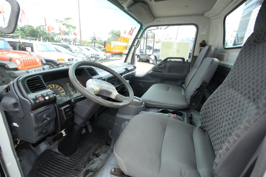 Isuzu NPR  2006 Isuzu NPR  2006