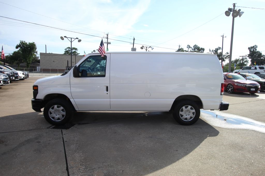 Ford Econoline E-150 2011 Ford Econoline E-150 2011