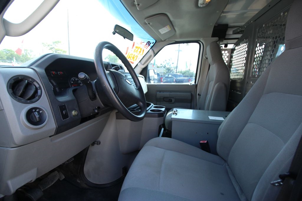 Ford Econoline E-250 2013 Ford Econoline E-250 2013