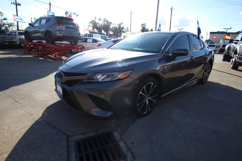 Toyota Camry L 2019