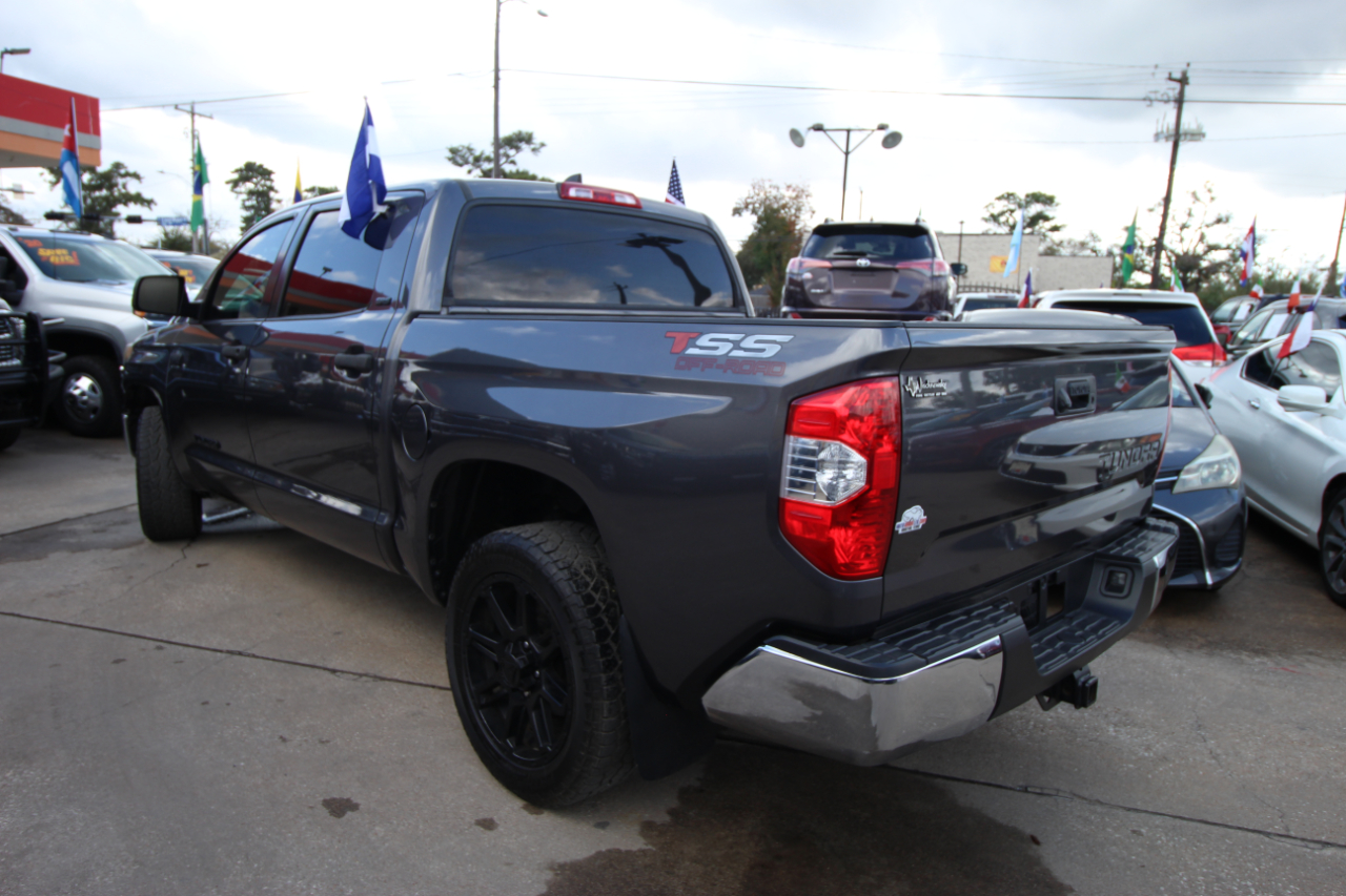 Toyota Tundra SR5 5.7L V8 CrewMax 2WD 2020