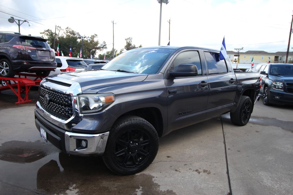 Toyota Tundra SR5 5.7L V8 CrewMax 2WD 2020