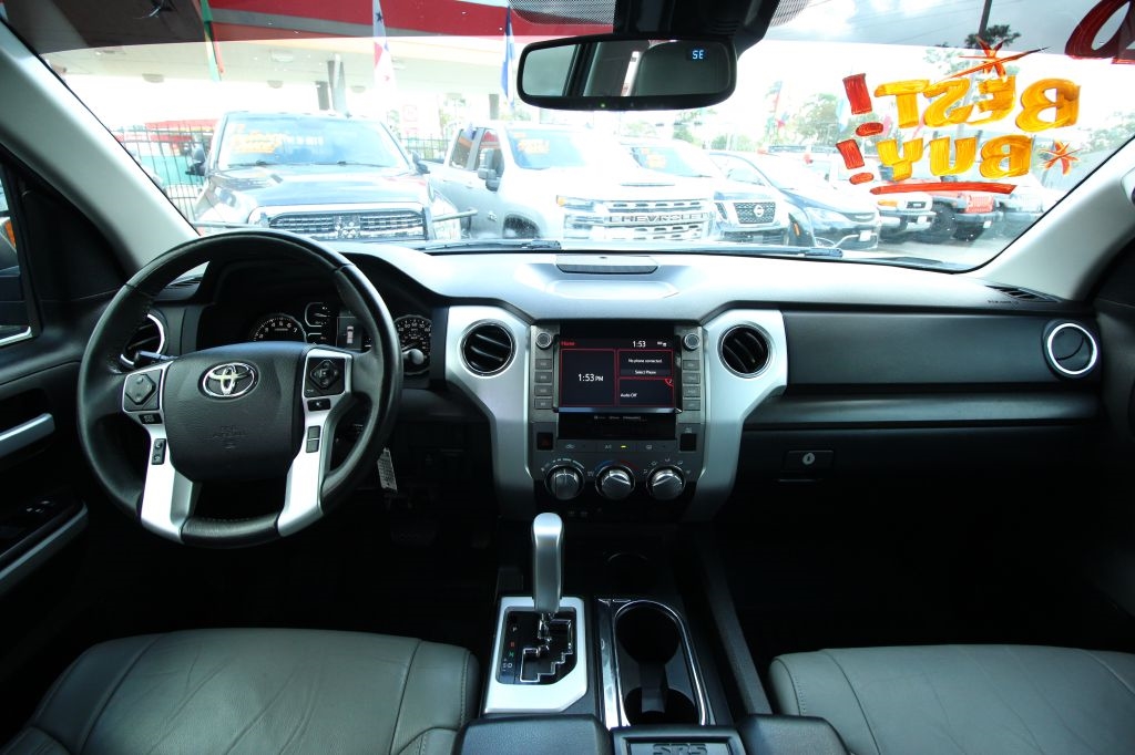 Toyota Tundra SR5 5.7L V8 CrewMax 2WD 2020