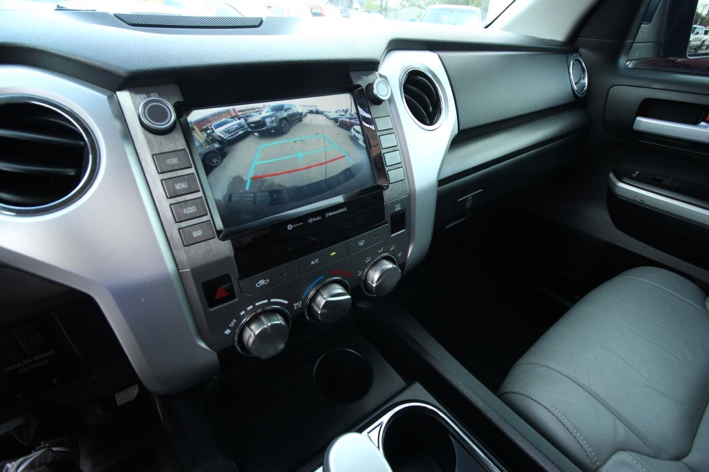 Toyota Tundra SR5 5.7L V8 CrewMax 2WD 2020