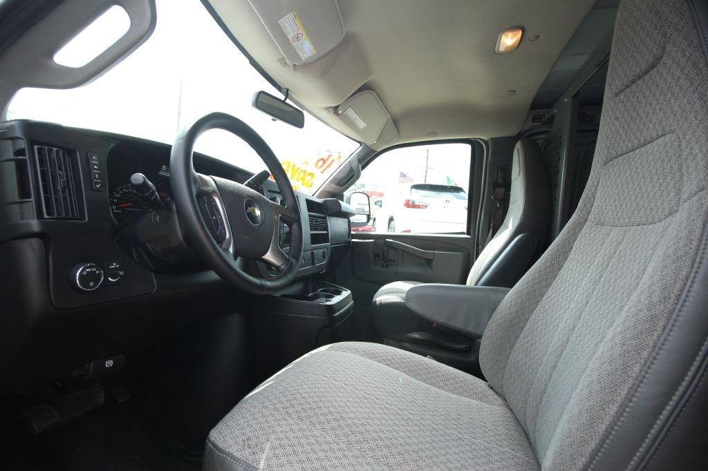 Chevrolet Express 3500 Cargo Extended 2016