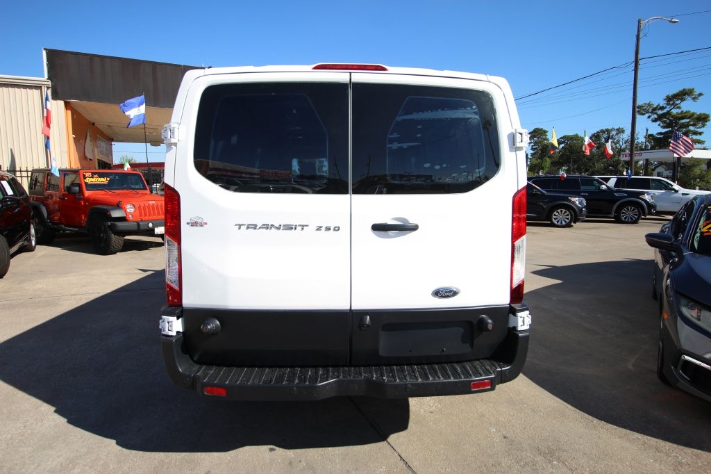 Ford Transit 250 Van Low Roof 60/40 Pass. 148-in. WB 2016 Ford Transit 250 Van Low Roof 60/40 Pass. 148-in. WB 2016