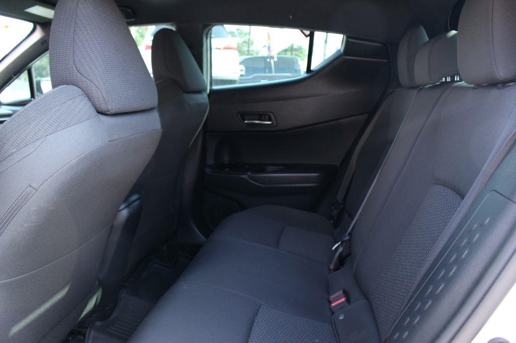 Toyota C-HR XLE 2018