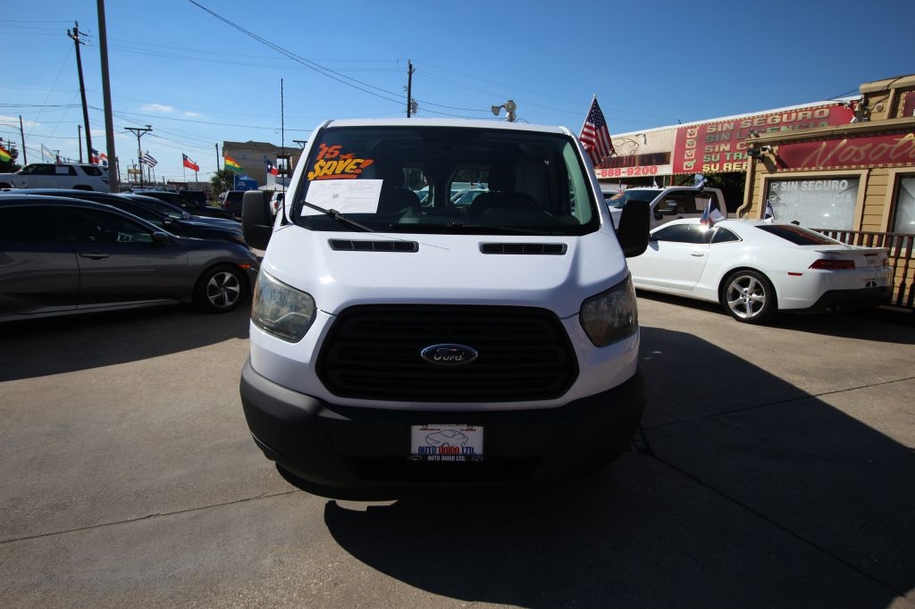 Ford Transit 150 Van Low Roof w/Sliding Pass. 130-in. WB 2015 Ford Transit 150 Van Low Roof w/Sliding Pass. 130-in. WB 2015