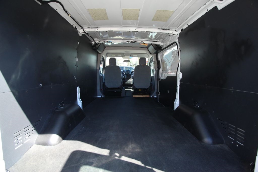 Ford Transit 150 Van Low Roof w/Sliding Pass. 130-in. WB 2015 Ford Transit 150 Van Low Roof w/Sliding Pass. 130-in. WB 2015