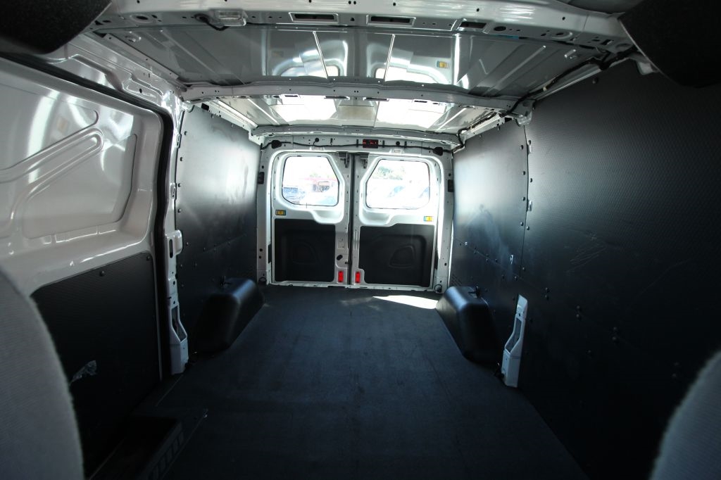 Ford Transit 150 Van Low Roof w/Sliding Pass. 130-in. WB 2015 Ford Transit 150 Van Low Roof w/Sliding Pass. 130-in. WB 2015