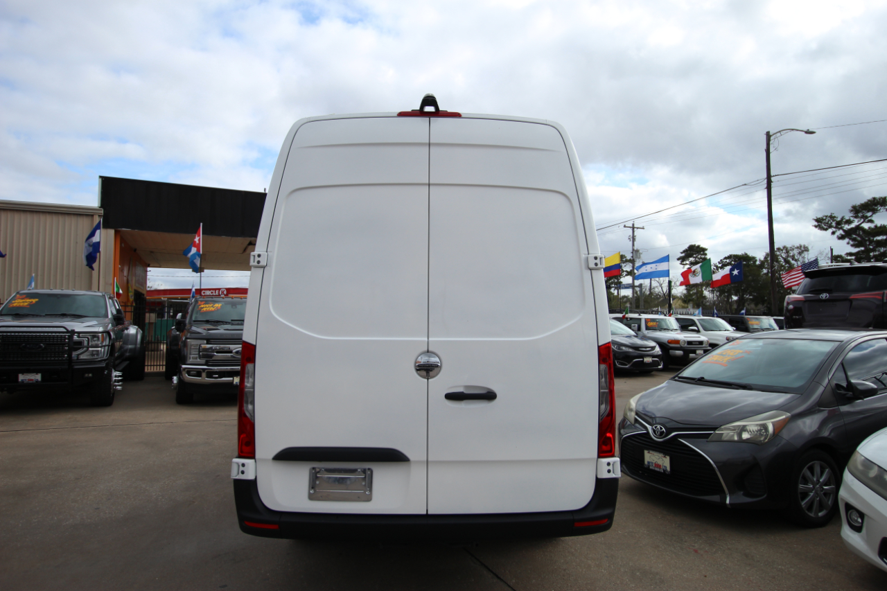 Freightliner Sprinter 3500 High Roof 170-in. WB EXT 2019