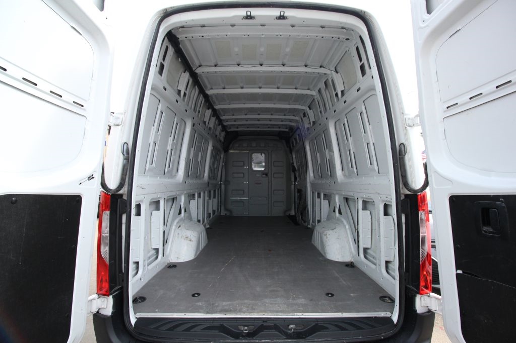 Freightliner Sprinter 3500 High Roof 170-in. WB EXT 2019