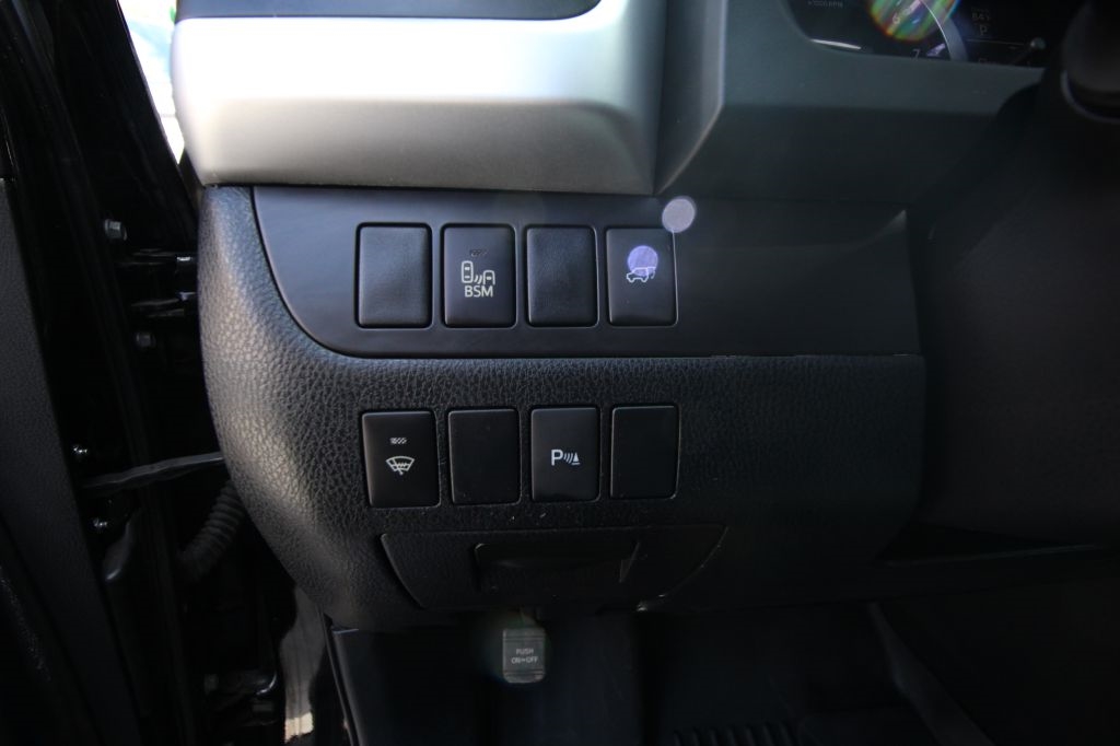 Toyota Highlander Limited FWD V6 2016