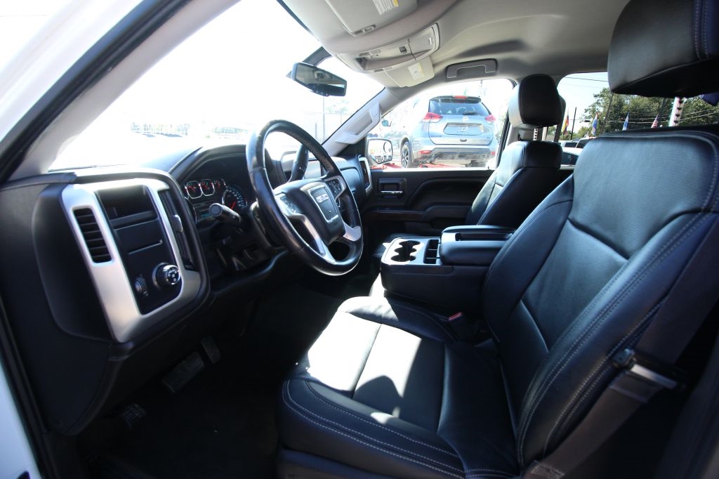 GMC Sierra 1500 SLE Crew Cab Short Box 2WD 2017 GMC Sierra 1500 SLE Crew Cab Short Box 2WD 2017