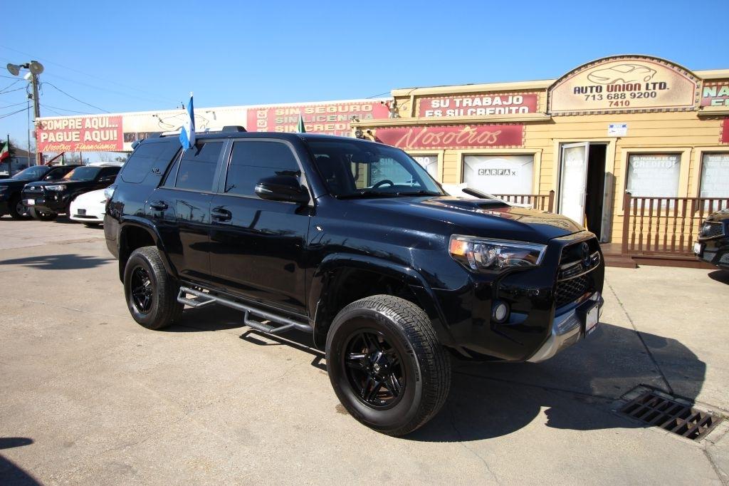 2018 Toyota 4Runner SR5 4WD