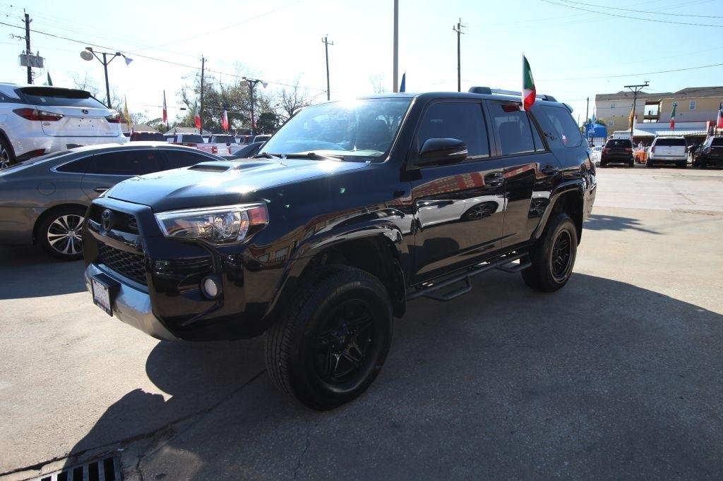 Toyota 4Runner SR5 4WD 2018