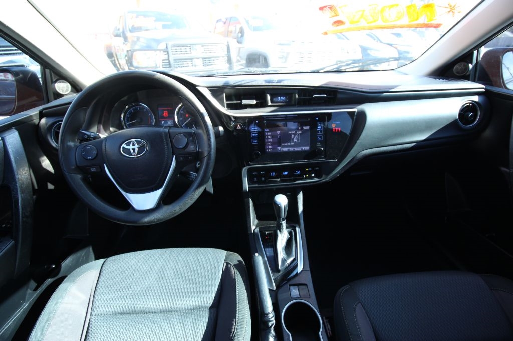 Toyota Corolla L CVT 2018