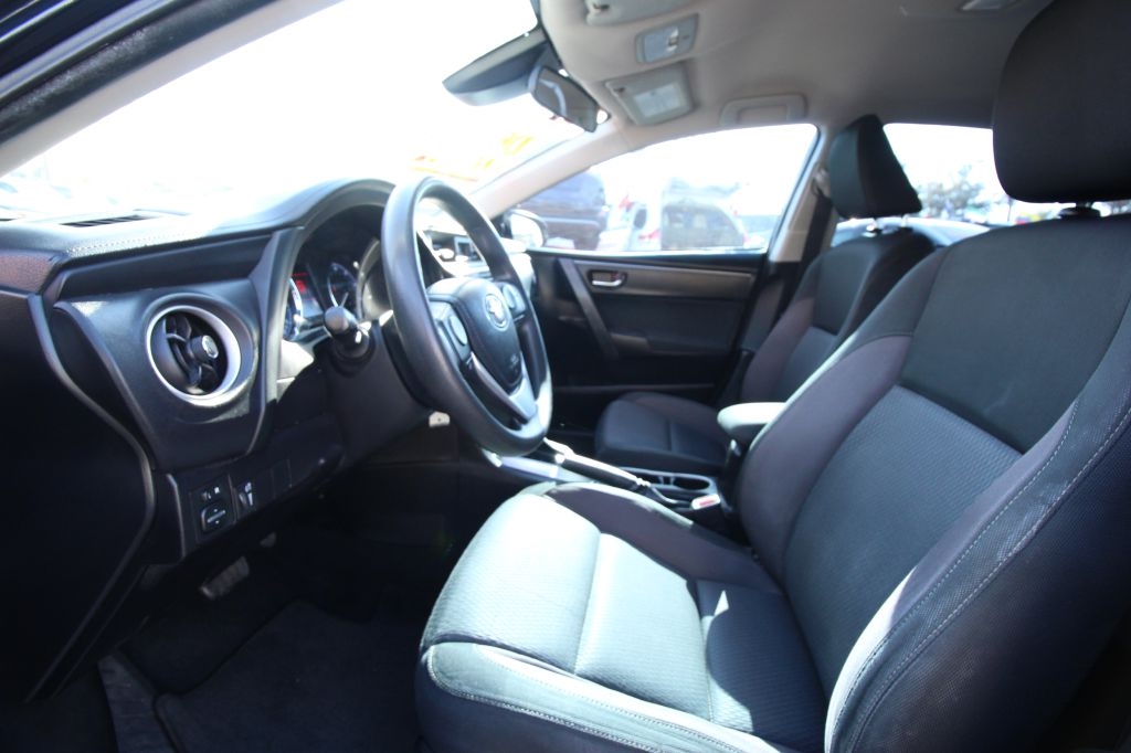 Toyota Corolla L CVT 2018