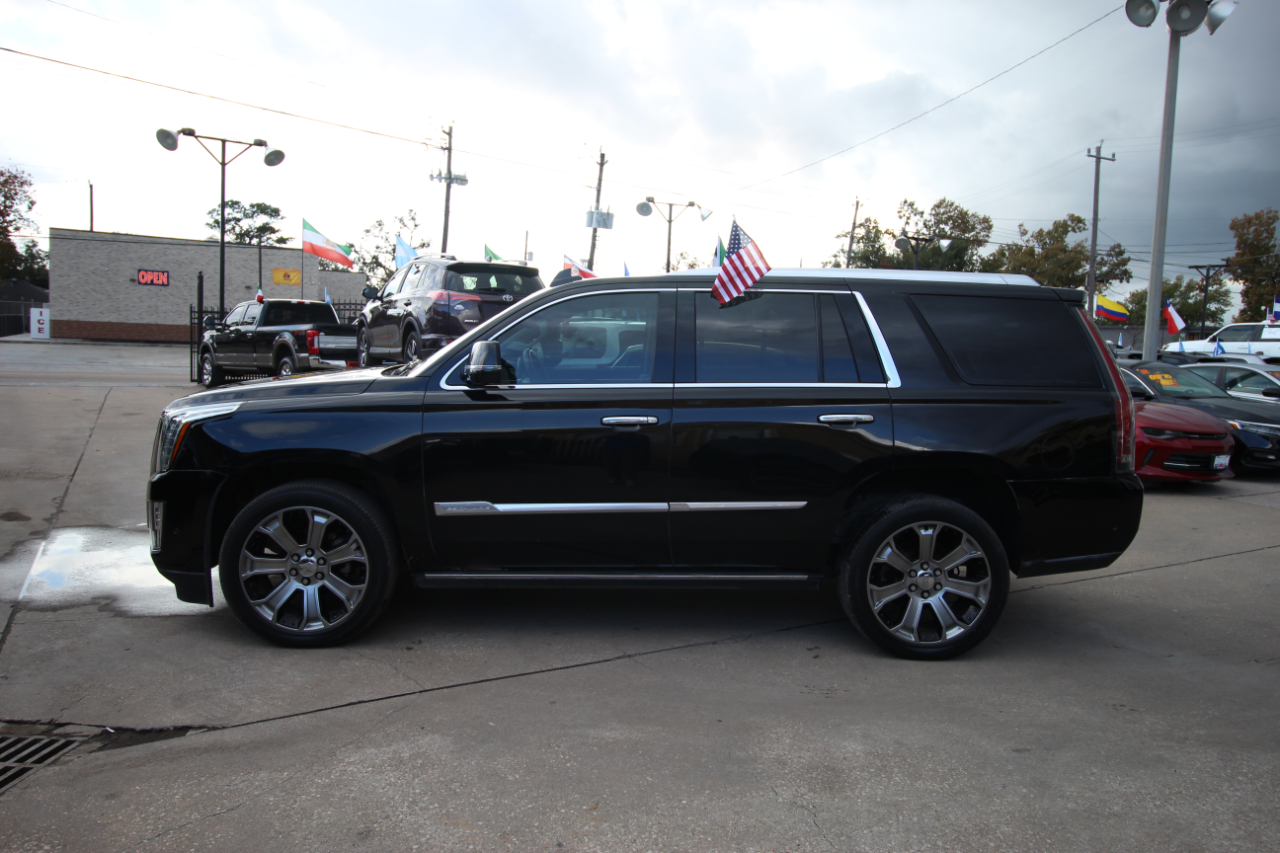 Cadillac Escalade Premium 2WD 2018