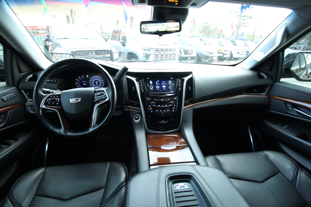 Cadillac Escalade Premium 2WD 2018