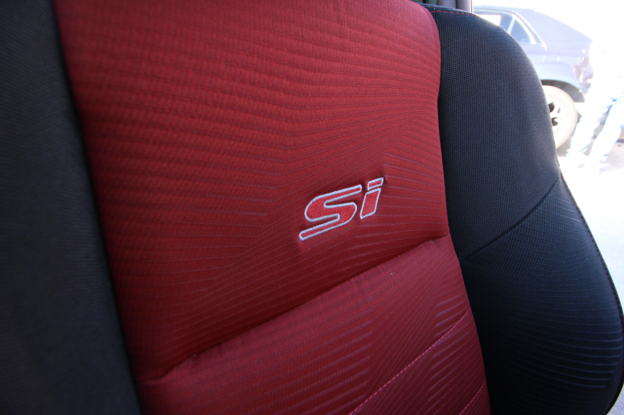 Honda Civic Si Coupe 6-Speed MT 2015