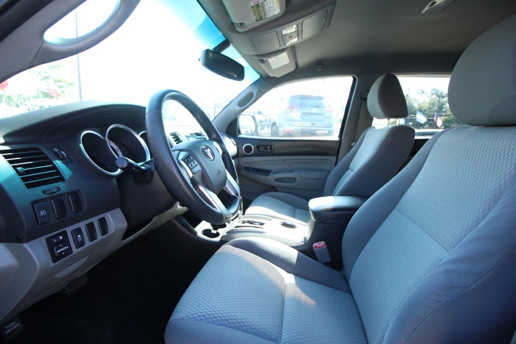 Toyota Tacoma PreRunner Double Cab V6 Auto 2WD 2012 Toyota Tacoma PreRunner Double Cab V6 Auto 2WD 2012