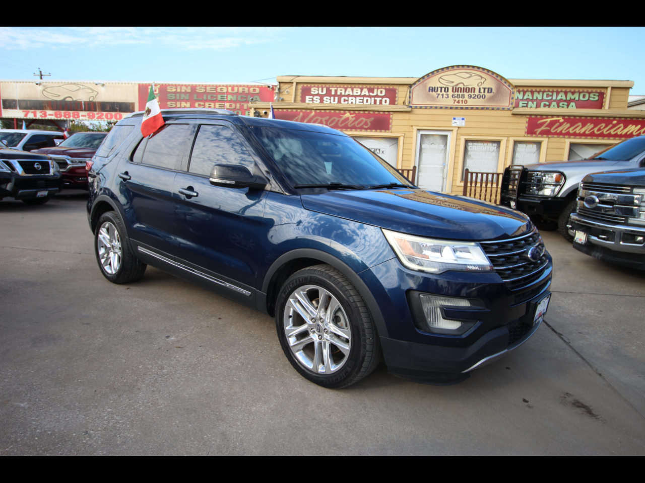 Ford Explorer XLT FWD 2017