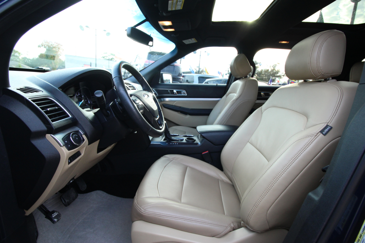 Ford Explorer XLT FWD 2017