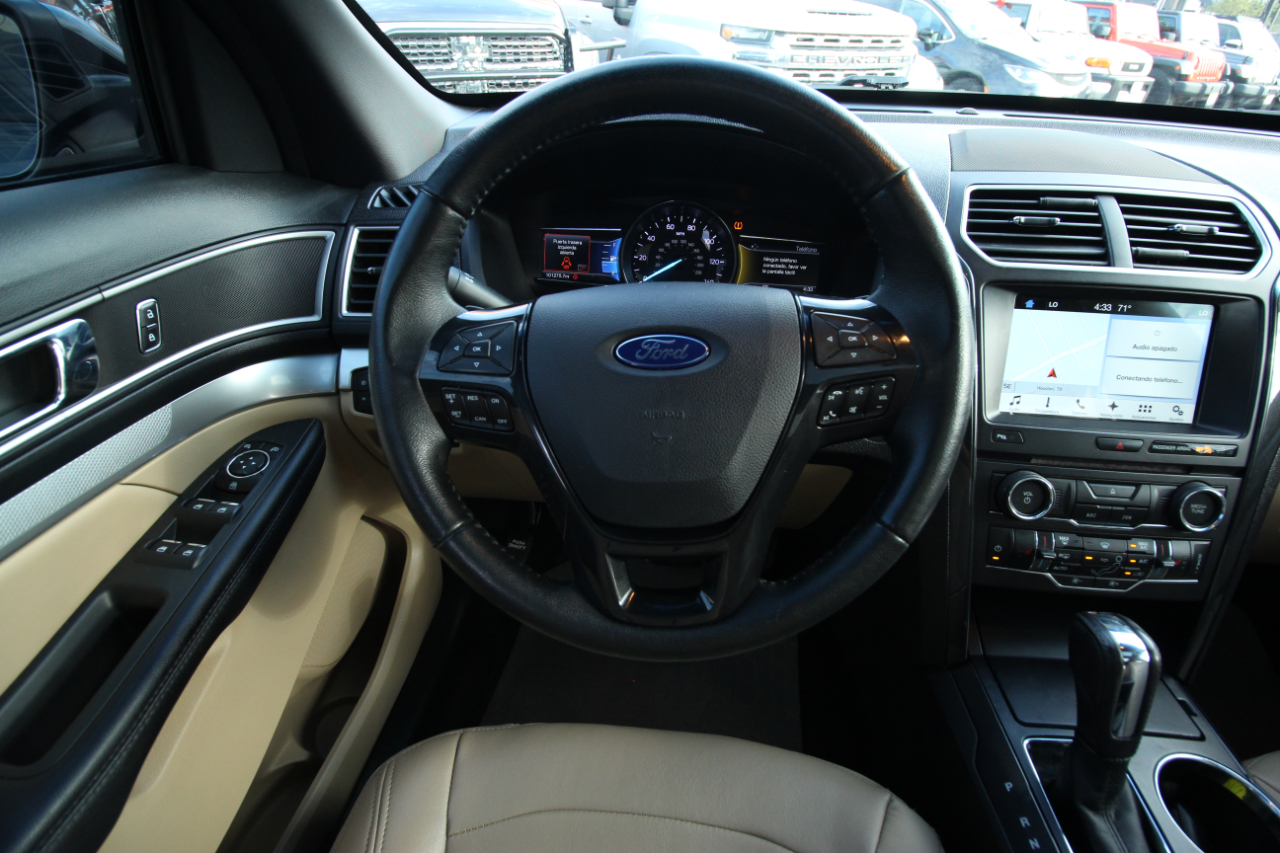 Ford Explorer XLT FWD 2017