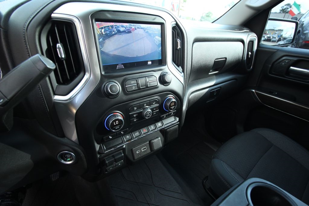 Chevrolet Silverado 1500 LT Crew Cab 2WD 2019