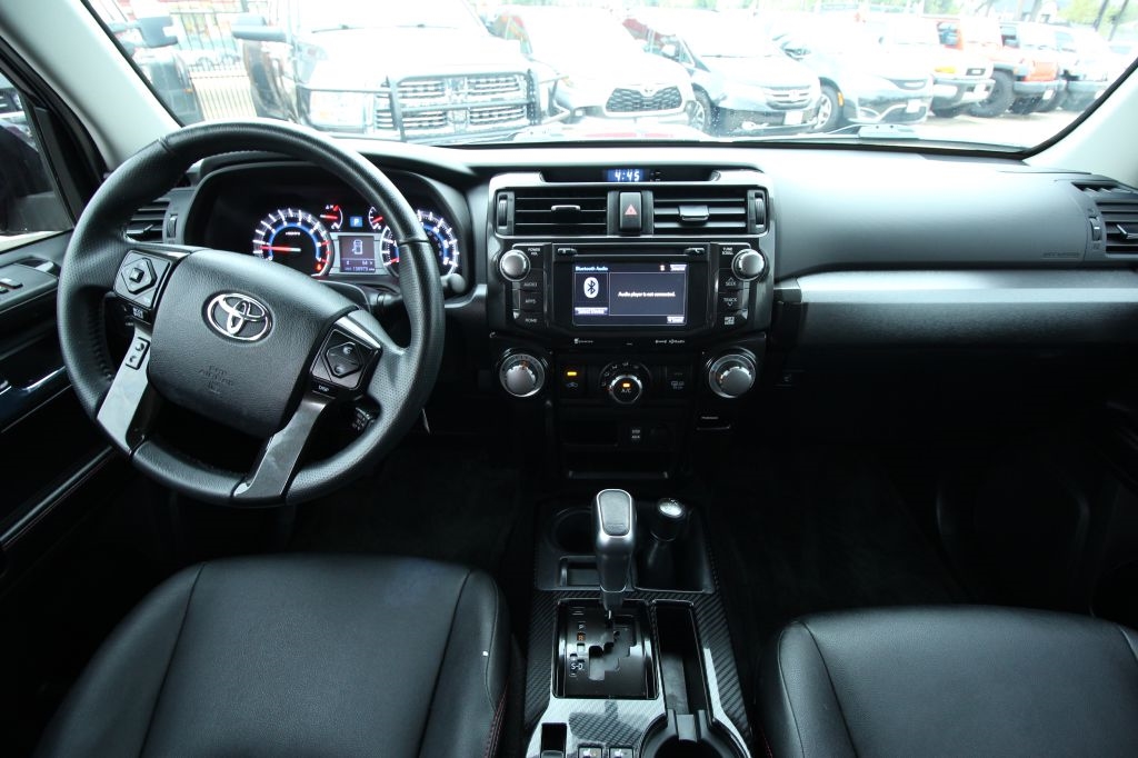 Toyota 4Runner SR5 4WD 2017