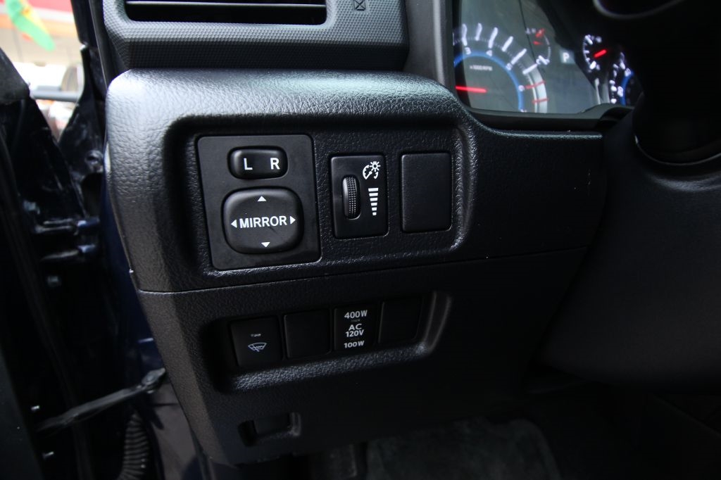 Toyota 4Runner SR5 4WD 2017