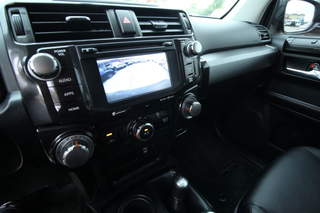 Toyota 4Runner SR5 4WD 2017