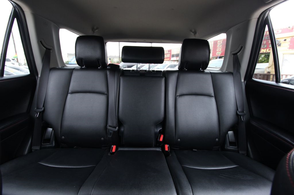 Toyota 4Runner SR5 4WD 2017