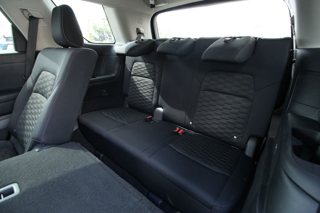 Nissan Pathfinder SV 2022