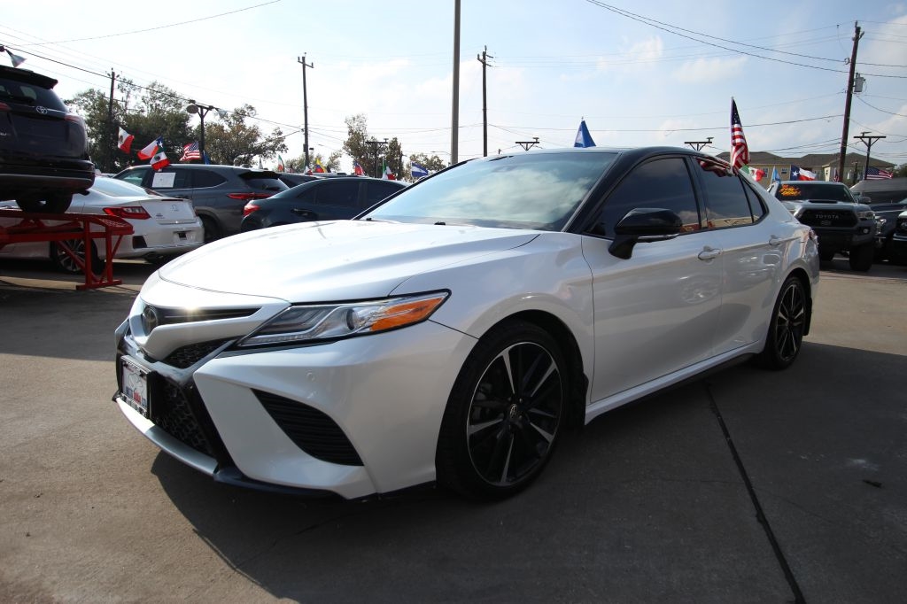 Toyota Camry XSE V6 2020