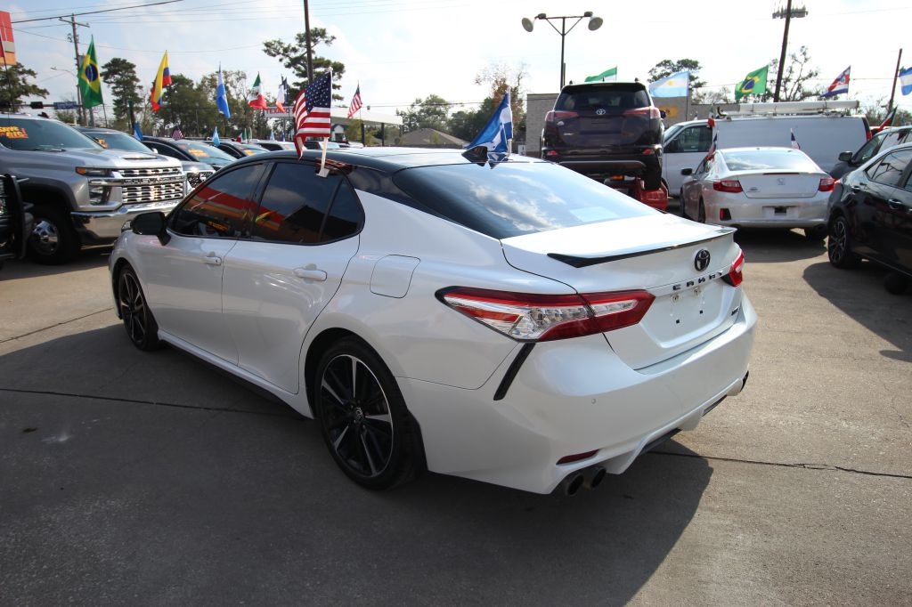 Toyota Camry XSE V6 2020